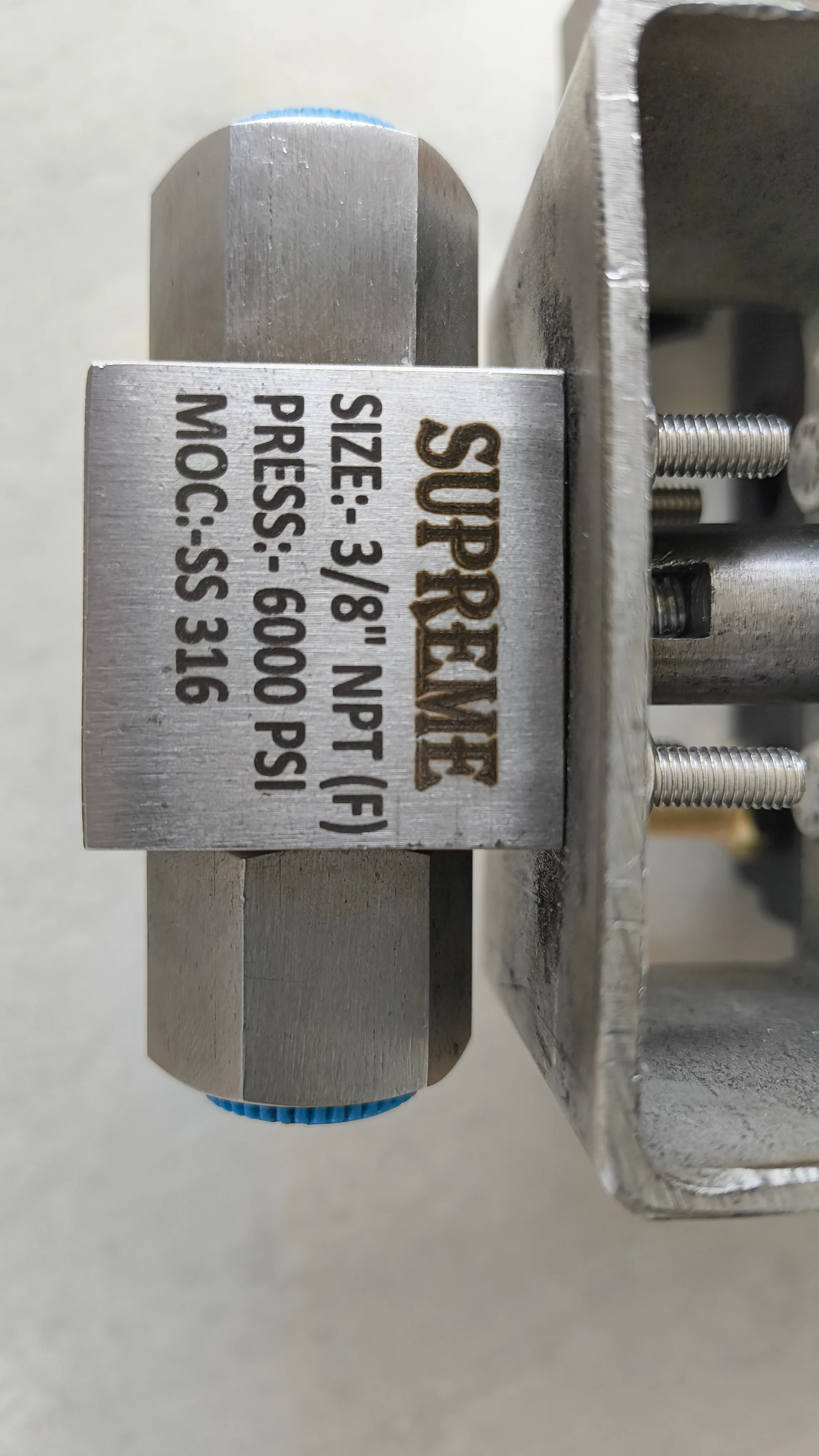 Actuated ball valve factory photo